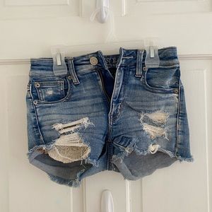American Eagle Ripped Jean Shorts Size 00
